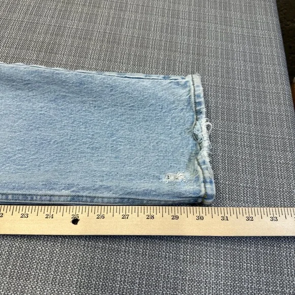 Abercrombie Fitch Curve Love 90s Straight Ultra High Rise Jeans 27 / 4 Distress - Picture 8 of 10